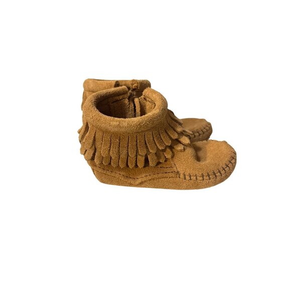 Minnetonka Baby Fringe Booties Size‎ 4 Tan Suede Moccasins With Rubber Soles - Picture 3 of 7